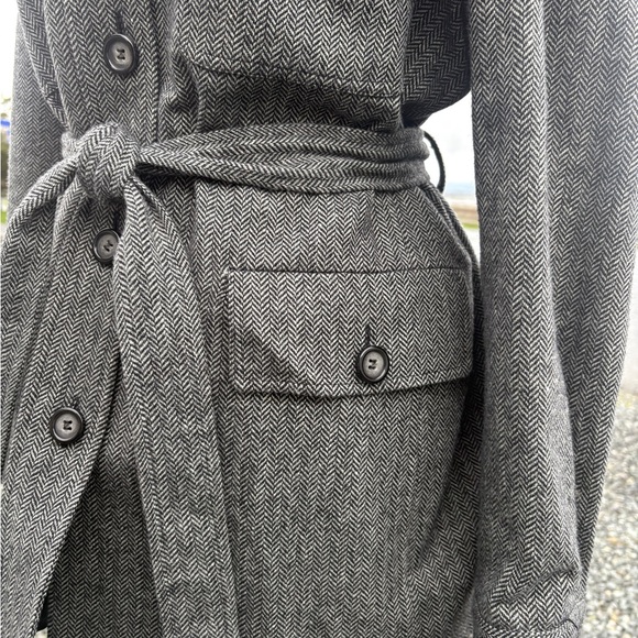 Vintage Herringbone Wool Coat Sz 12 - Picture 4 of 11